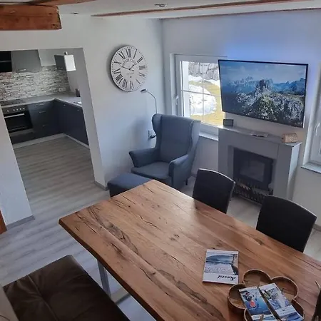 Apartment Piro *